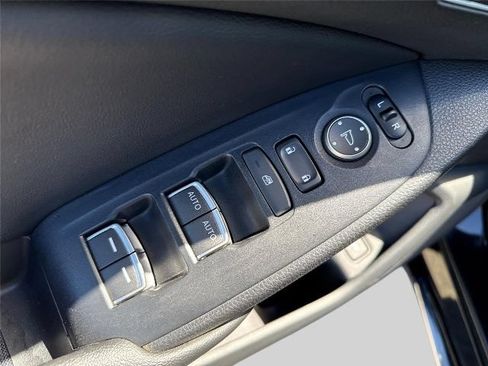 Used 2019 Honda Accord EX-L image 18