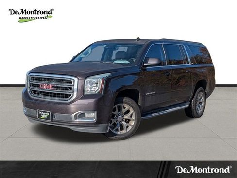 Used 2015 GMC Yukon XL SLT w/ HD Trailering Package image 2