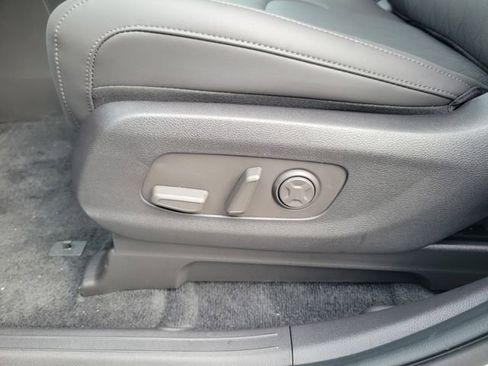 New 2026 Kia Carnival SX FWD image 16