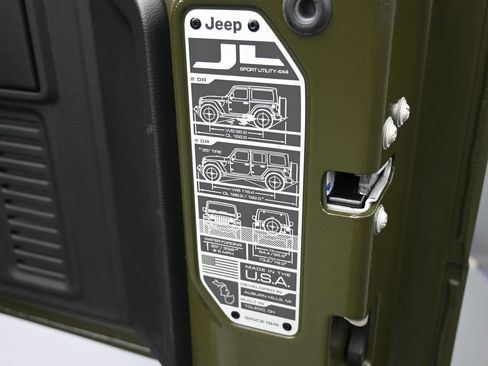 Used 2022 Jeep Wrangler Unlimited Sport image 41