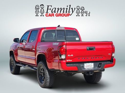 Used 2023 Toyota Tacoma SR AWD/4WD image 3