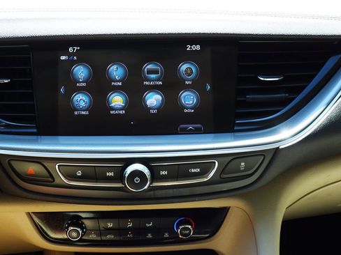 Used 2018 Buick Regal Preferred w/ Sights and Sounds Package image 42