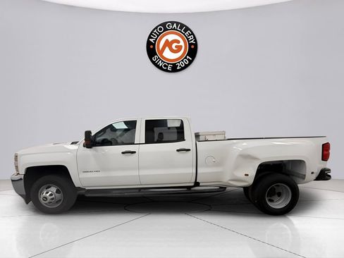 Used 2016 Chevrolet Silverado 3500 W/T w/ WT Convenience Package RWD image 4