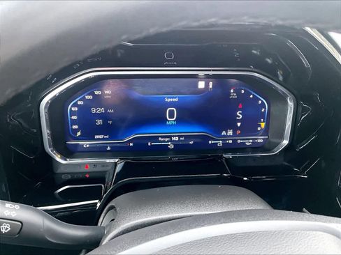 Used 2023 Chevrolet Silverado 1500 LTZ image 25