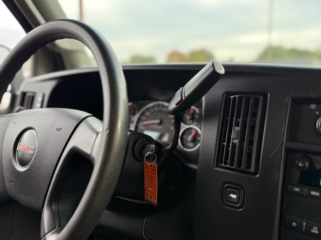 Used 2019 GMC Savana 2500 w/ Driver Convenience Package RWD image 14