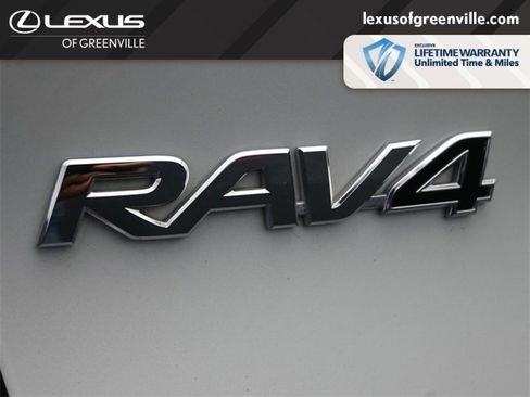 Used 2023 Toyota RAV4 Limited image 11