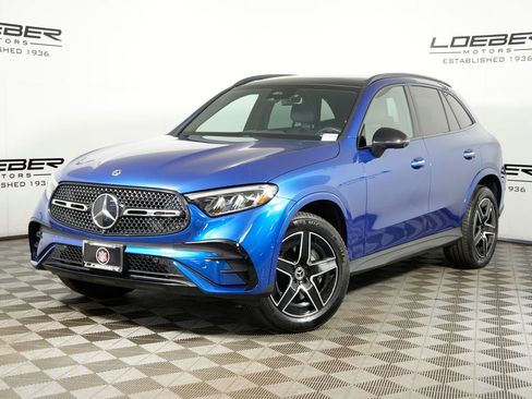 Certified 2025 Mercedes-Benz GLC 300 4MATIC image 1