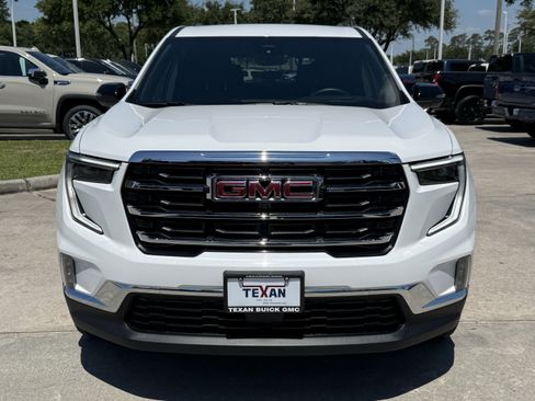 Used 2026 GMC Acadia Elevation w/ Elevation Premium Package FWD image 10