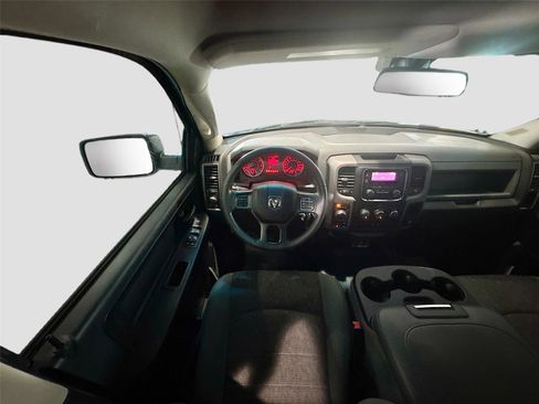 Used 2019 RAM 1500 4x4 Crew Cab Classic w/ Protection Group image 3