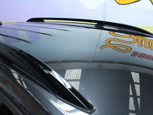 Used 2022 Chevrolet Equinox RS image 5