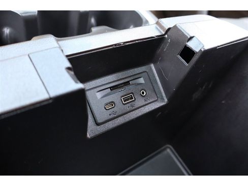 Used 2020 Chevrolet Silverado 2500 LTZ w/ LTZ Premium Package image 43