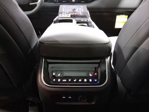 New 2026 INFINITI QX80 Luxe w/ Cargo Package image 24