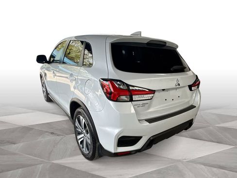 Used 2025 Mitsubishi Outlander Sport AWD image 6