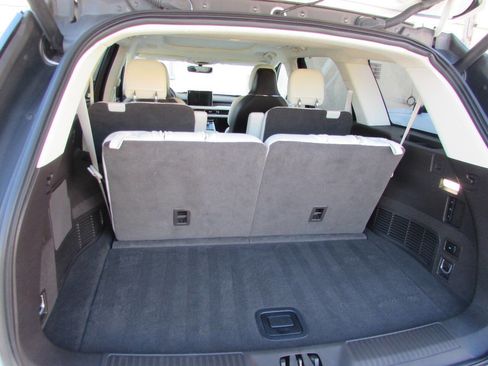 Used 2020 Lincoln Aviator Black Label Grand Touring w/ Class IV Trailer Tow Package image 26