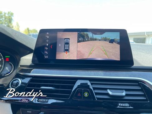 Used 2019 BMW 530i image 6