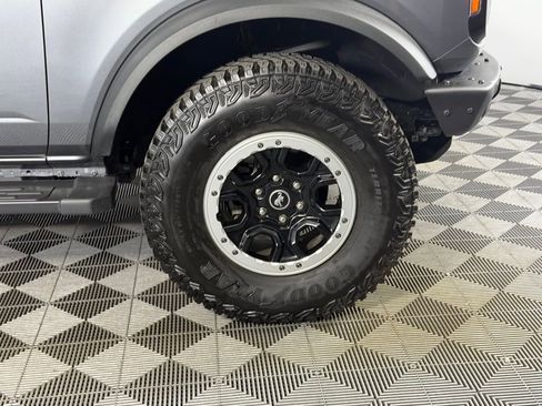 Used 2023 Ford Bronco Outer Banks w/ Sasquatch Package image 13