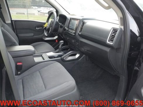 Used 2023 Nissan Frontier SV w/ Technology Package image 11