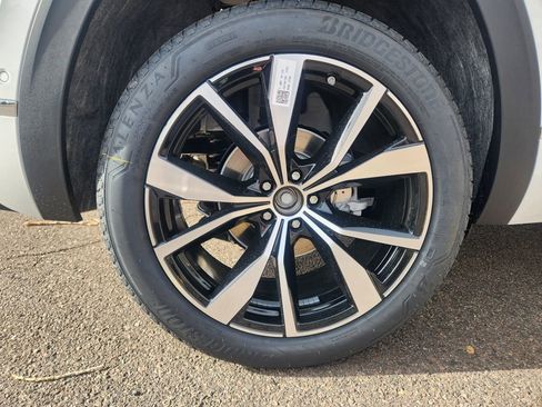 New 2026 Volkswagen Atlas Cross Sport SEL Premium R-Line AWD/4WD image 13
