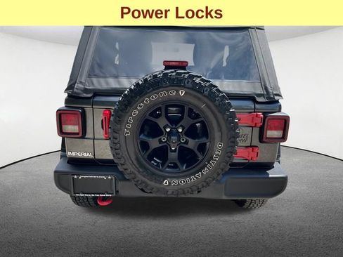 Used 2021 Jeep Wrangler Sport AWD/4WD image 10