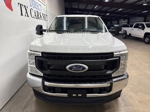 Used 2022 Ford F250 XL w/ Power Equipment Group AWD/4WD image 13