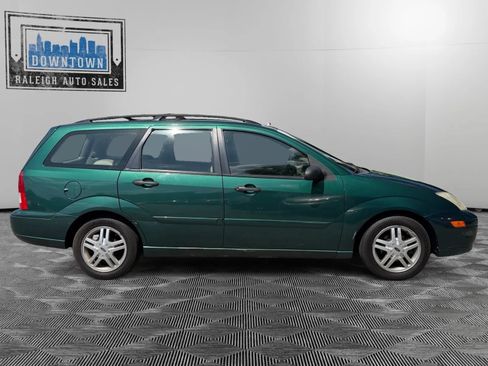 Used 2000 Ford Focus SE FWD image 5