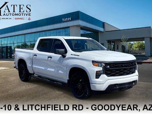 Used 2024 Chevrolet Silverado 1500 Custom w/ Turbomax Blackout Package RWD image 1
