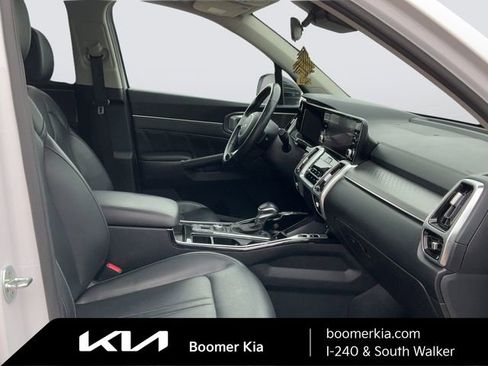 Certified 2022 Kia Sorento SX AWD/4WD image 11