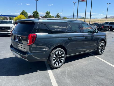 New 2026 Ford Expedition Max Platinum w/ Driver's Package AWD/4WD image 7