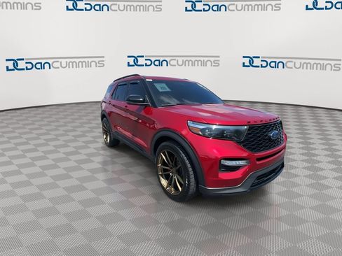 Used 2023 Ford Explorer ST w/ Equipment Group 401A AWD/4WD image 2