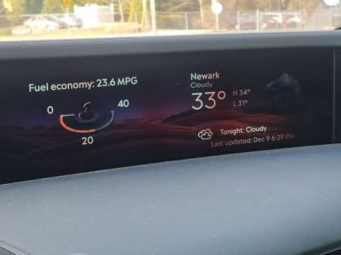 Used 2024 Lincoln Nautilus Reserve image 15