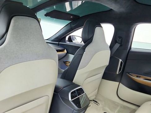 Used 2023 Lucid Air Touring AWD/4WD image 30