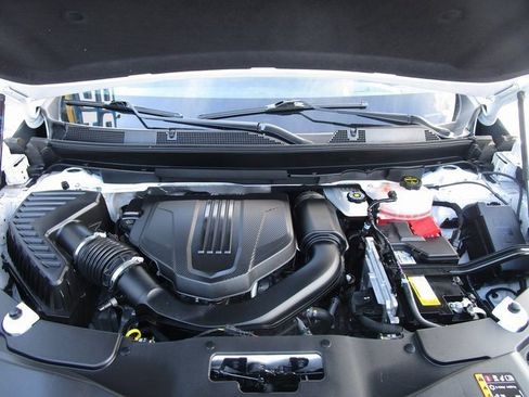 Certified 2024 Chevrolet Traverse Z71 w/ Enhanced Driving Package image 11