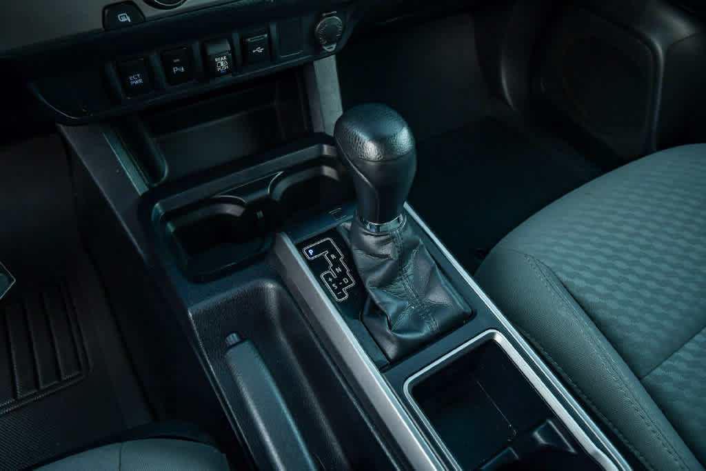 Certified 2022 Toyota Tacoma SR5 RWD image 20