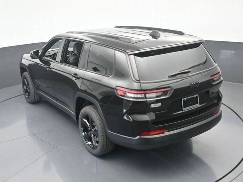 New 2025 Jeep Grand Cherokee L Limited w/ Black Appearance Package image 49