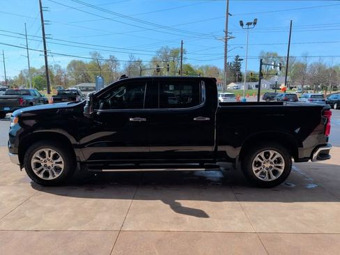Used 2024 Chevrolet Silverado 1500 LTZ w/ LTZ Convenience Package II image 6
