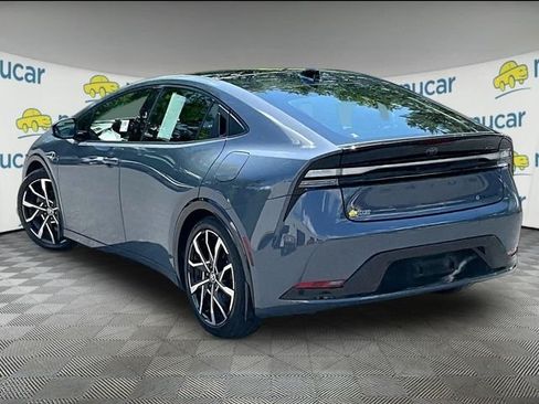 Used 2024 Toyota Prius Prime FWD image 2