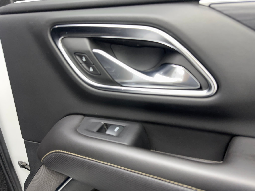 Used 2024 GMC Yukon SLT RWD image 50
