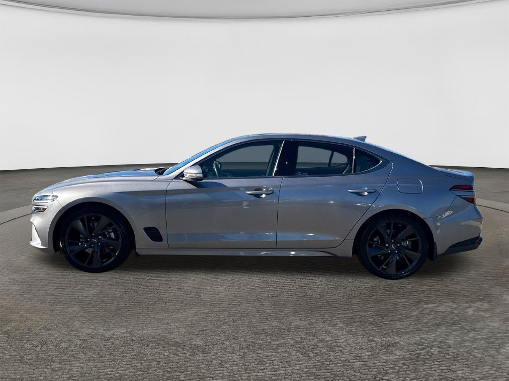 Used 2023 Genesis G70 2.0T w/ Sport Prestige Package RWD image 4