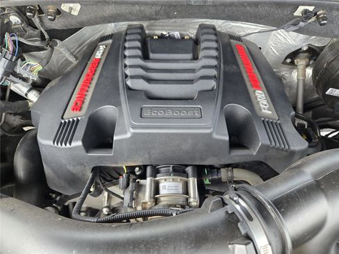 Used 2019 Ford F150 Raptor w/ Equipment Group 802A Luxury AWD/4WD image 30