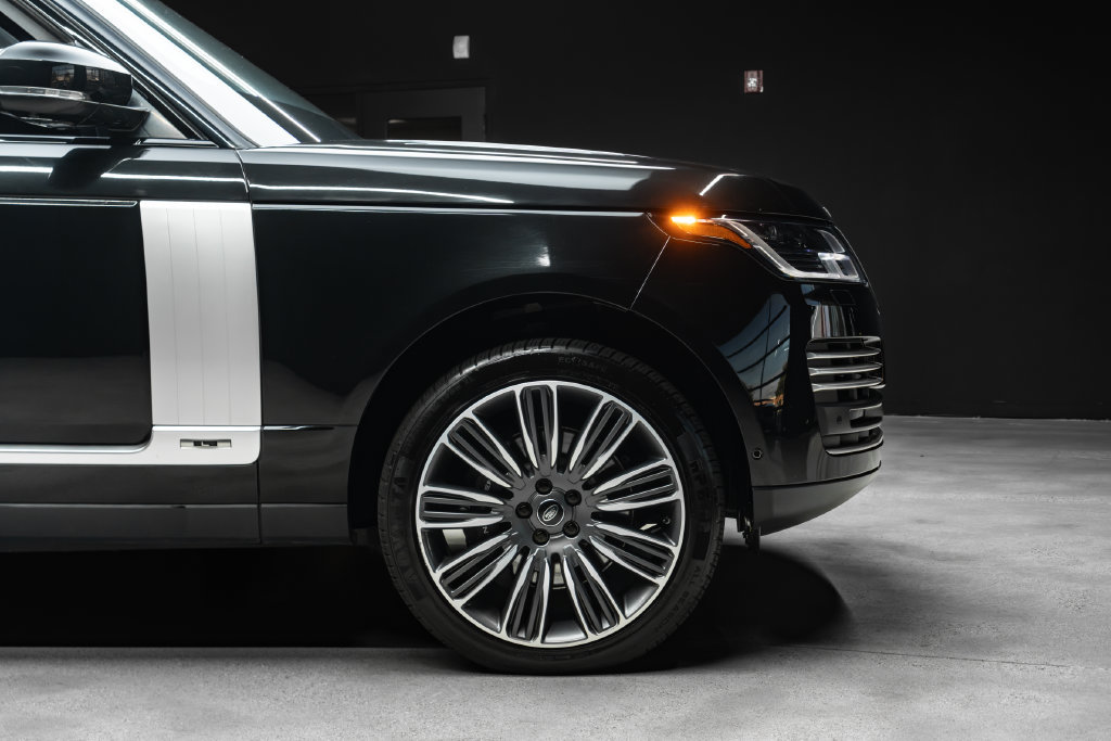 Used 2020 Land Rover Range Rover Long Wheelbase Autobiography AWD/4WD image 9