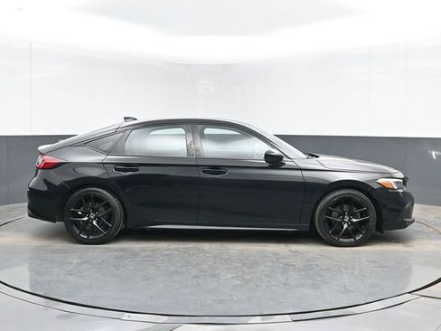 Used 2022 Honda Civic Sport image 11