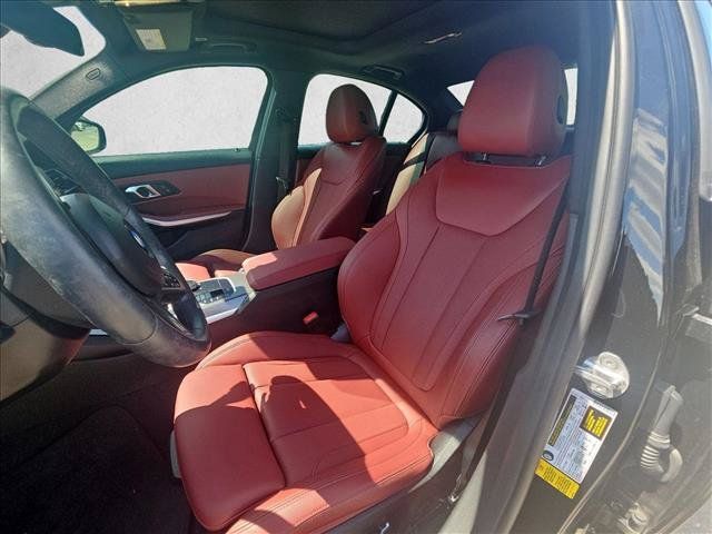 Used 2024 BMW 330i Sedan w/ M Sport Package RWD image 16