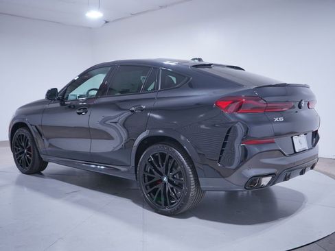 New 2026 BMW X6 xDrive40i w/ Premium Package AWD/4WD image 3