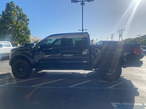 Used 2025 Ford F150 Raptor AWD/4WD image 6