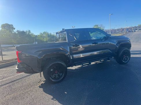 Certified 2024 Toyota Tacoma TRD Pro AWD/4WD image 41