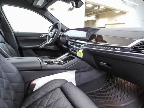 New 2026 BMW X6 xDrive40i image 33