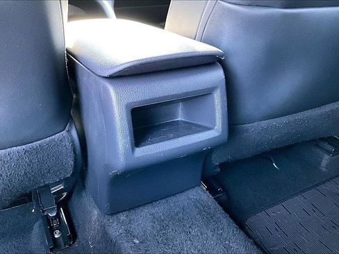 Used 2021 Toyota Camry SE w/ Cold Weather Package image 43