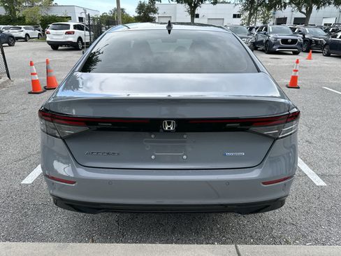 Used 2025 Honda Accord EX-L image 7