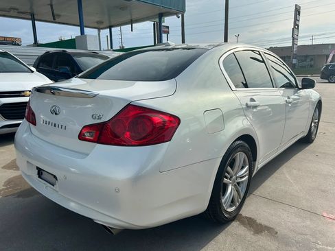 Used 2011 INFINITI G37 Journey w/ Premium Pkg RWD image 5