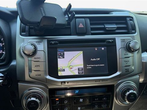 Used 2017 Toyota 4Runner Limited AWD/4WD image 21